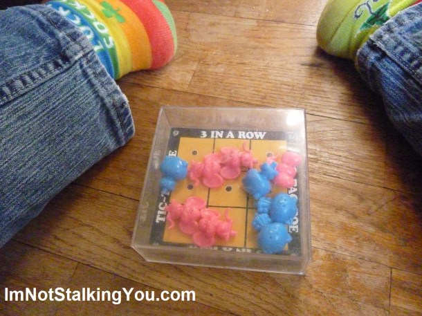 Cat & Mouse Tic-Tac-Toe copyright 1982 Giftco, Inc.